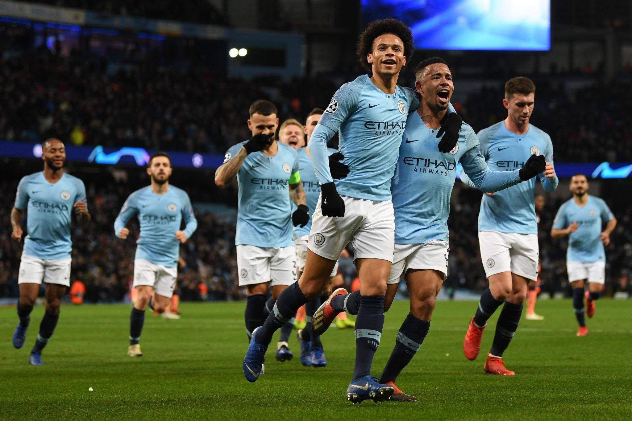 踢的走过场 踢的走过场